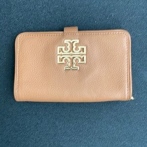 Tory Burch brown wallet
